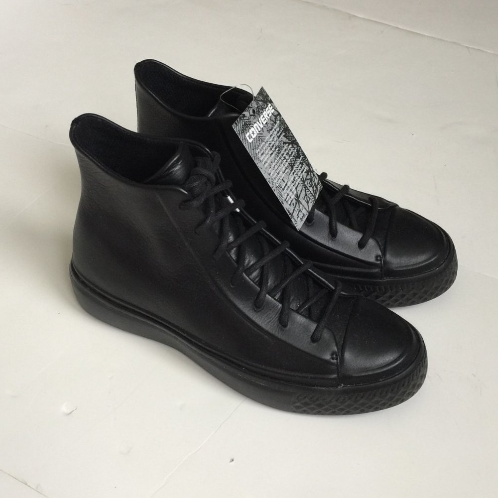 Chuck Taylor All Star Leather